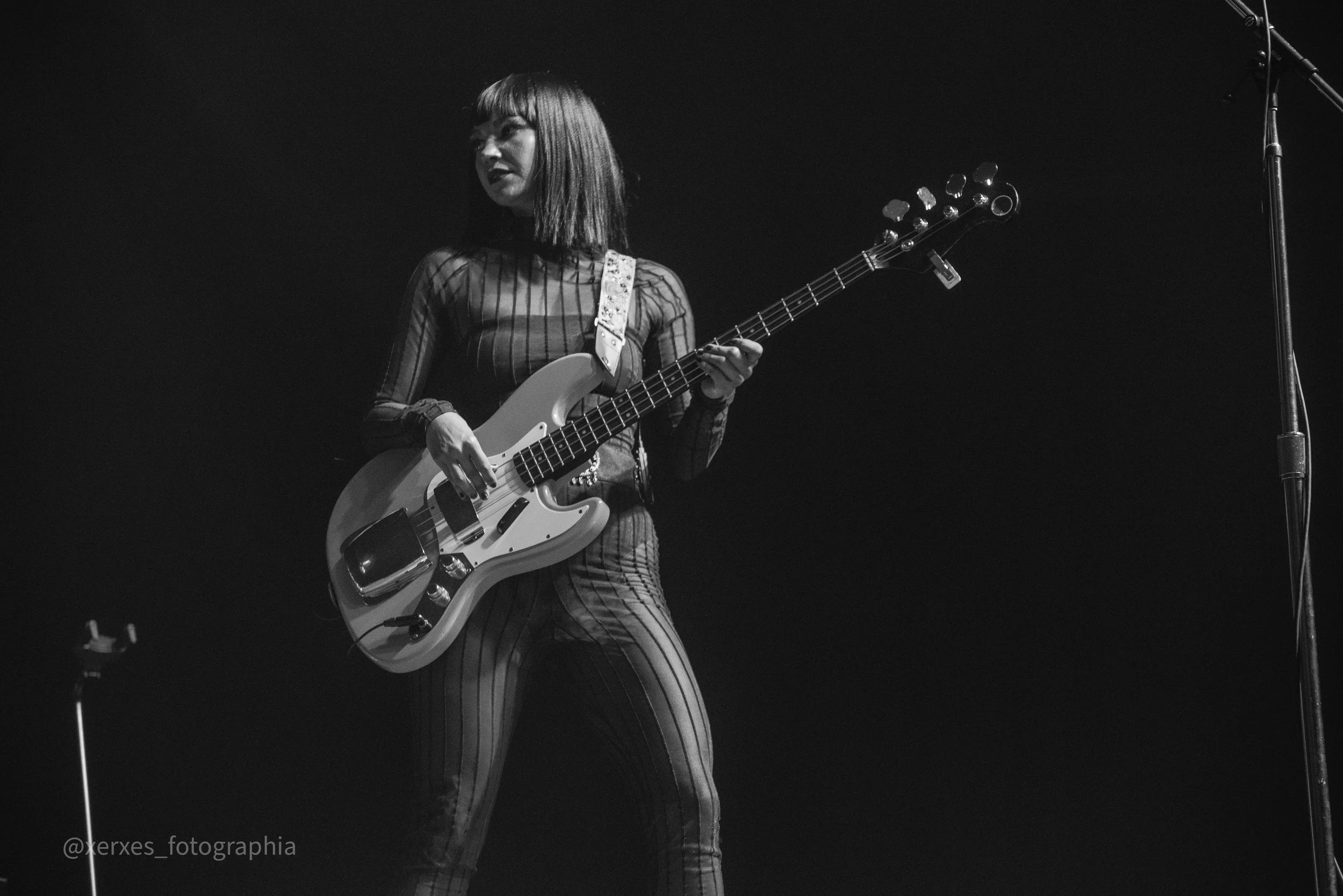 ミュージシャン HRK SH-MR84-cutout__35561.